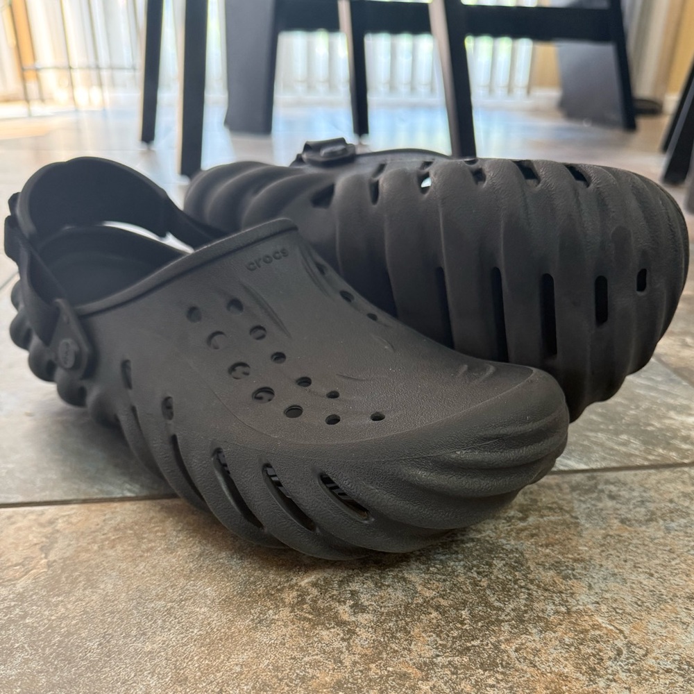 CROCS Echo Clogs Slides Men’s Black Size: 12 D